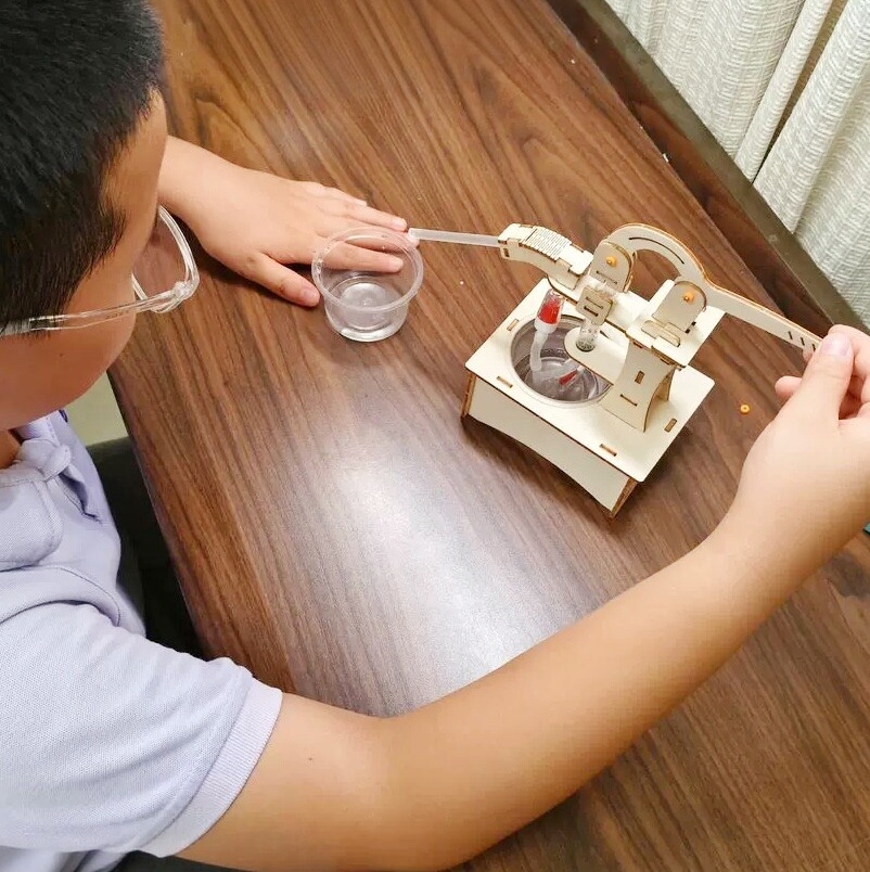 Drewniany model studni z ręczn – Science Diy Model recenzja i cena